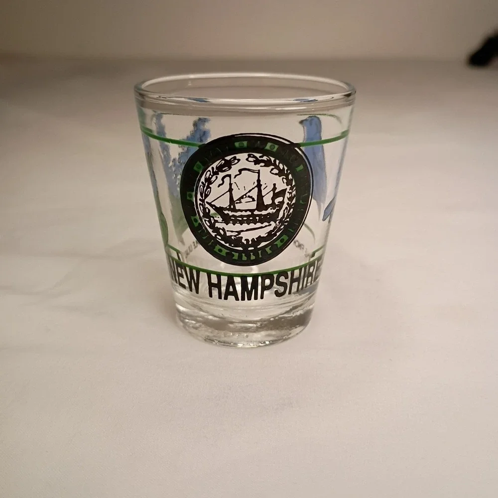 New Hampshire Shot Glass Made‎ in Taiwan Souvenir Purple Finch Lilac